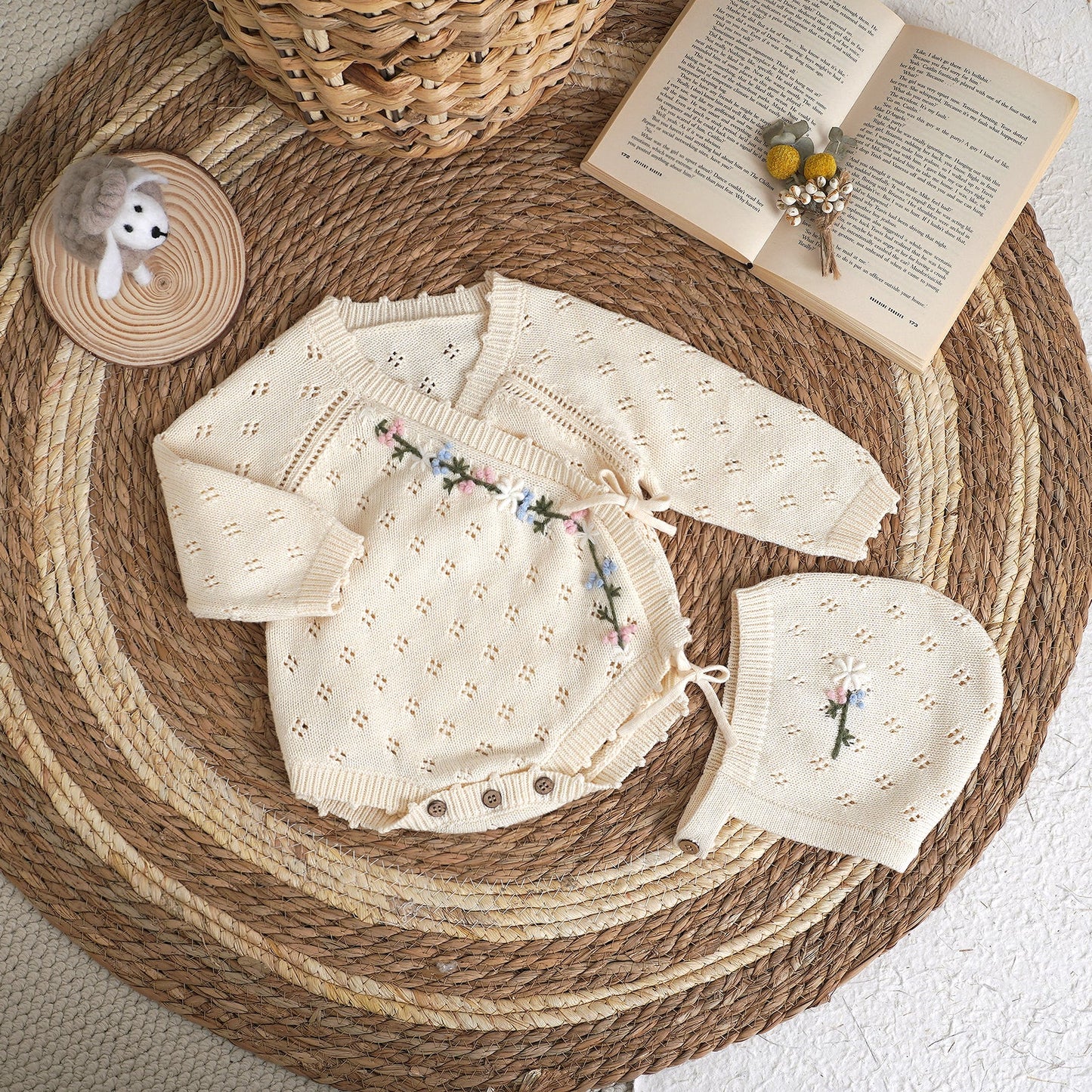 Hand Embroidery Flower Cotton  Romper  2-Piece Creamy White