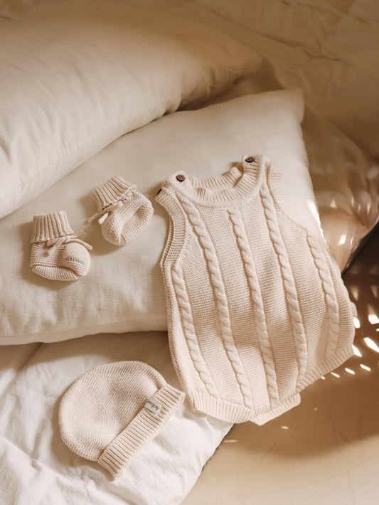 Luxary Cotton Baby 3-Pieces Cable Knit Gift Bundle