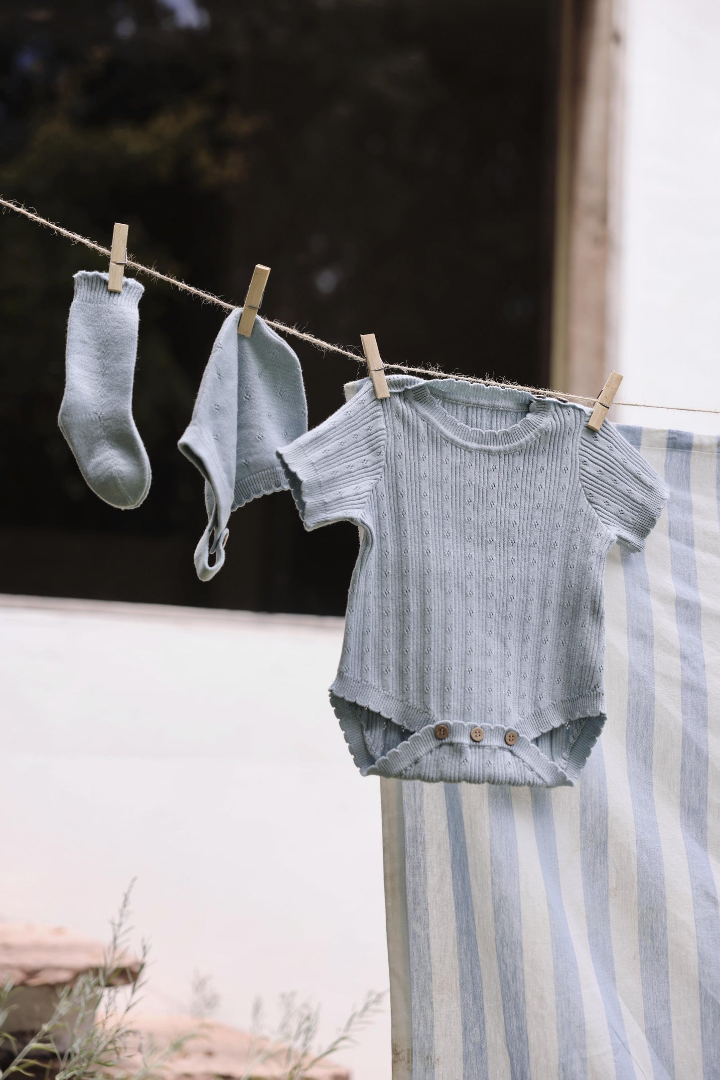 Avibae Luxary Cotton Patterned Openwork Romper  3-Piece Buddle Nestle Sky
